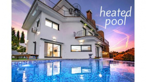 Luxury villa with sea views - heated pool - jacuzzi Benalmadena